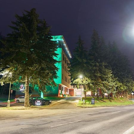 Parkhotel Carlsbad Inn Dalovice Екстериор снимка