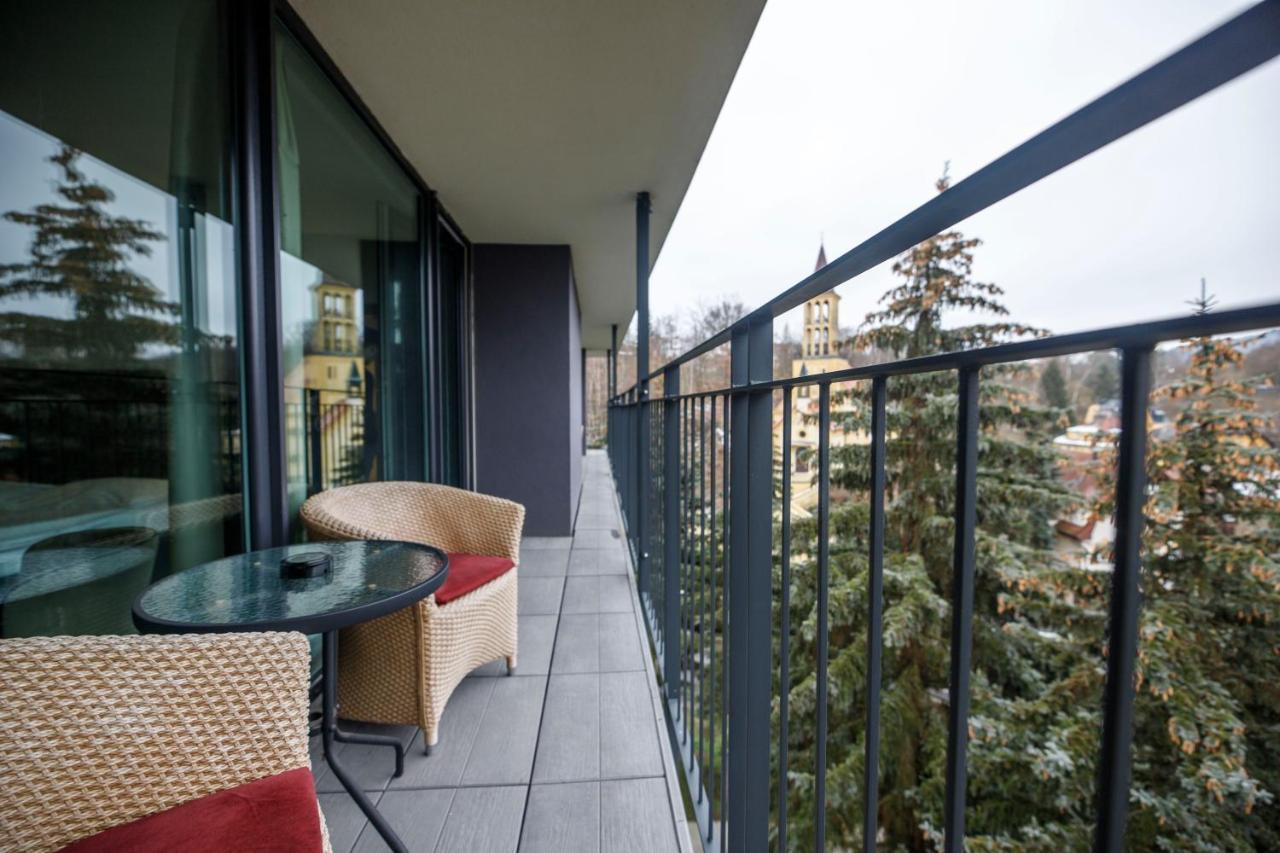 Parkhotel Carlsbad Inn Dalovice Екстериор снимка